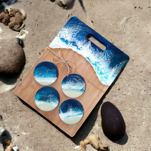 Hand poured resin cheeseboard + 4coasters