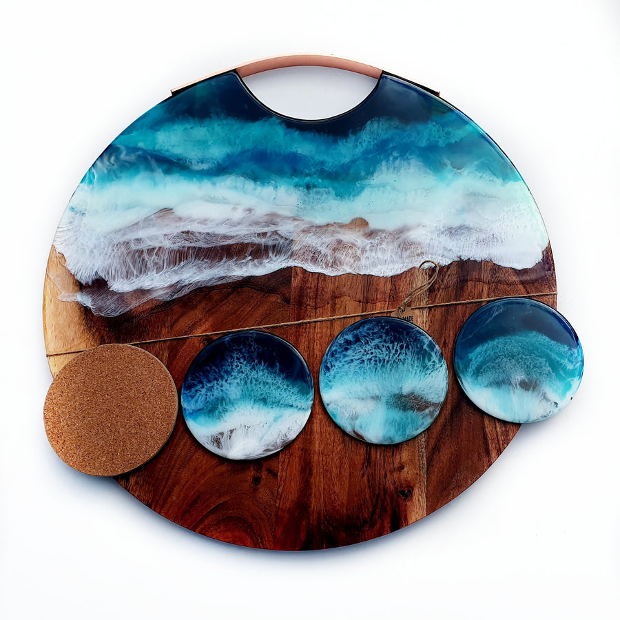 Hand poured resin cheeseboard and  4 coasters