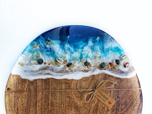 Hand poured resin cheeseboard