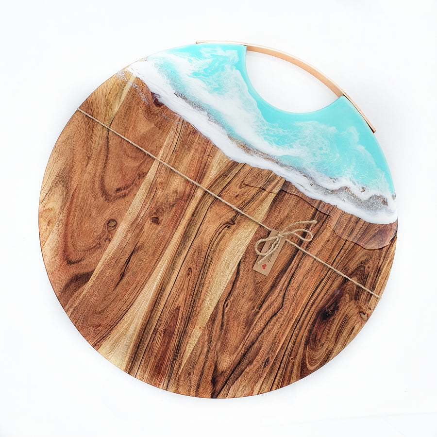 Hand poured resin cheeseboard