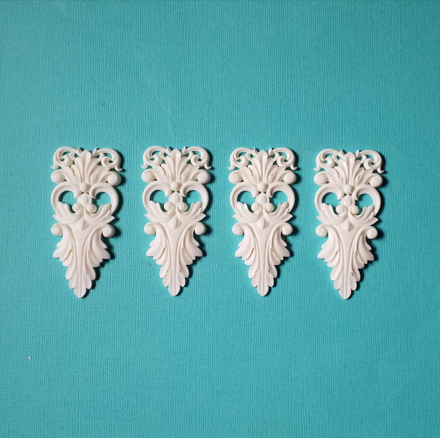 Shabby chic resin furniture applique